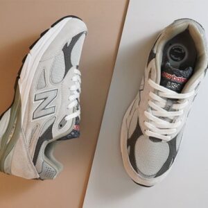 뉴발란스 990V3 메이드 인 USA 문빔 그레이
