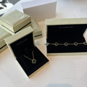 반클리프 Vancleef &arpels 빈티지 알함브라 브레이브슬릿