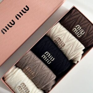 미우미우 [ MIU ] 수입 케이블 니트 로고 중목 양말세트