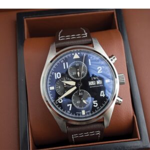 IWC 파일럿 크로노 워치
