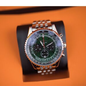 브라이틀링 [BREITLING] 내비타이머 B01 크로노그래프