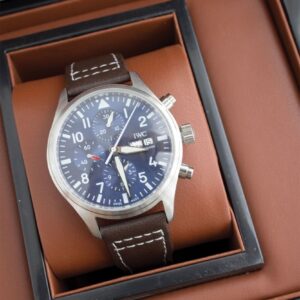 IWC 파일럿 워치