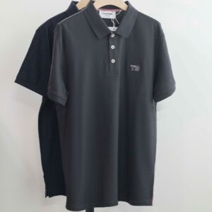 톰브라운 [Thom Browne] TB로고 남성 반팔 카라 티셔츠
