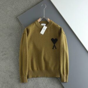 아미 신상 빅하트로고 크루넥 양모라운드