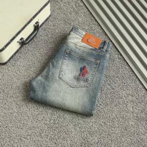 몽클레어 신상 엠보자수로고 스판 데님진